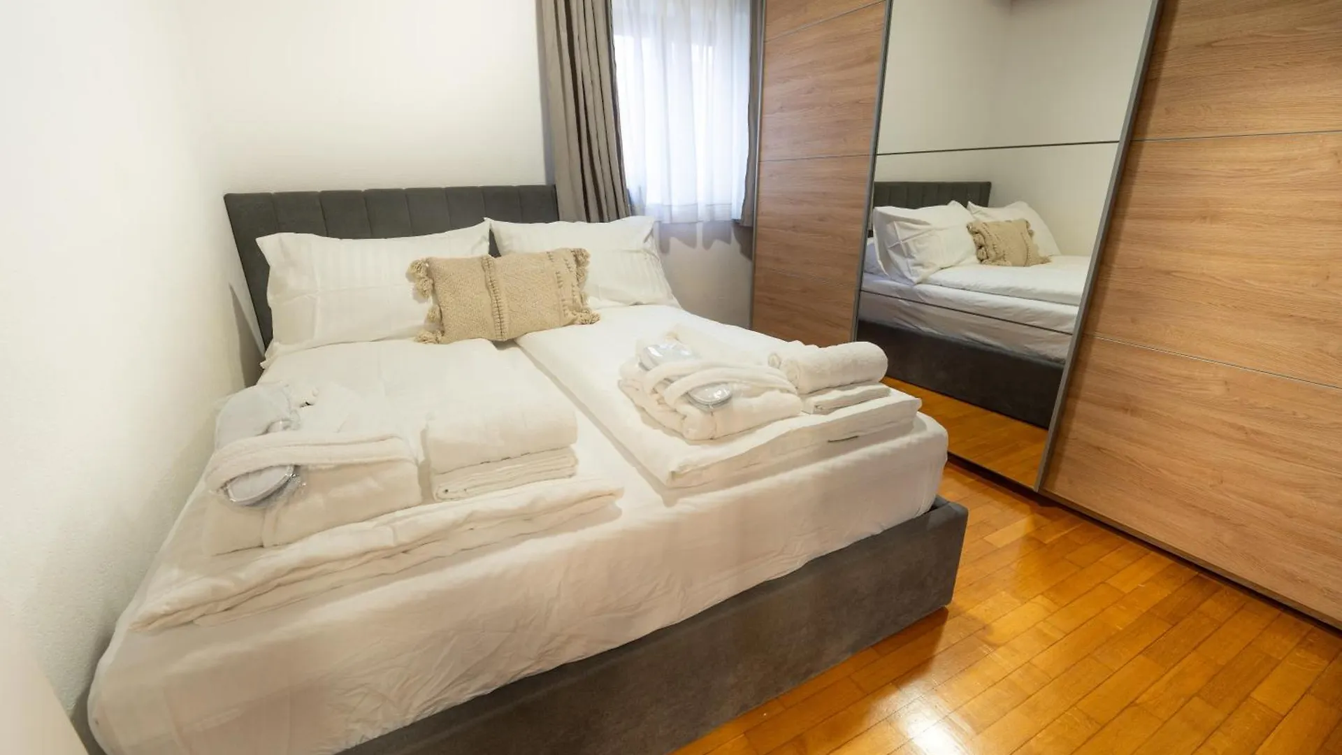 Hotel Maslina Seget  0*, Seget (Umag)