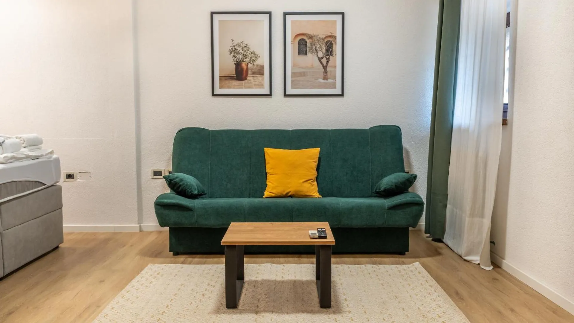 Couette-café Hotel Maslina Seget