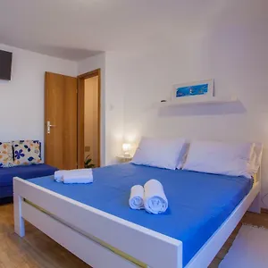 M 3*, Cres Kroatien